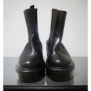 Y2K Soda Women’s Black Faux Leather Chelsea Chunky Boots for Women - Size 8.5